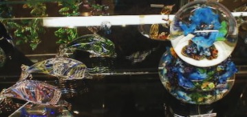 Glass Sphere, Candylane, 2004